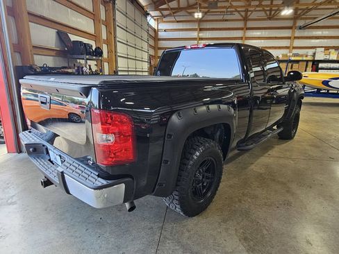 Used 2009 Chevrolet Silverado 1500 LT w/ Power Pack Plus AWD/4WD image 8