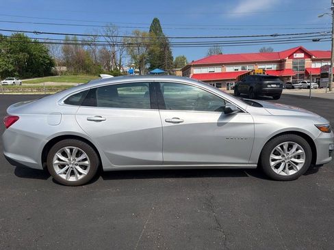 Used 2021 Chevrolet Malibu LT FWD image 6