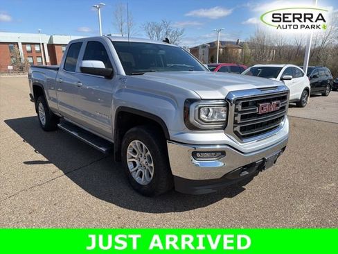 Used 2017 GMC Sierra 1500 SLE w/ SLE Value Package image 2