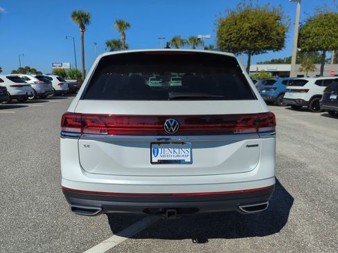 New 2026 Volkswagen Atlas SE image 6