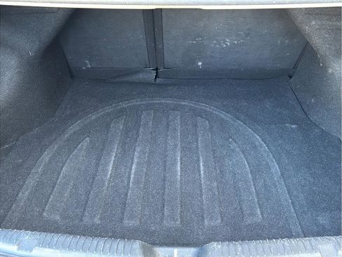 Used 2015 Hyundai Elantra Limited FWD image 10