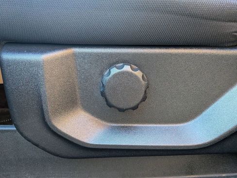 Used 2018 Ford F150 XL w/ Equipment Group 101A Mid image 12