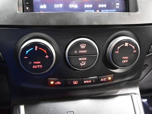 Used 2014 MAZDA MAZDA5 Sport FWD image 19