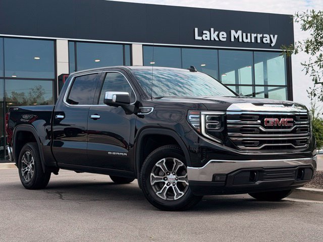 Used 2025 GMC Sierra 1500 SLT AWD/4WD image 1