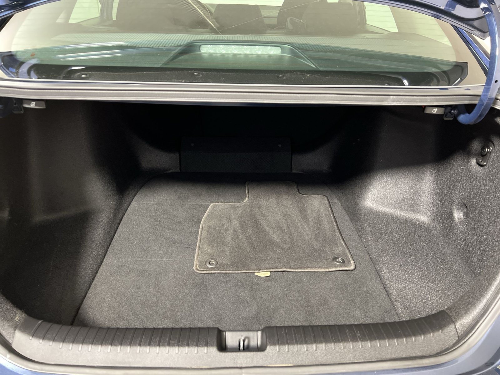 Used 2023 Honda Accord EX image 25