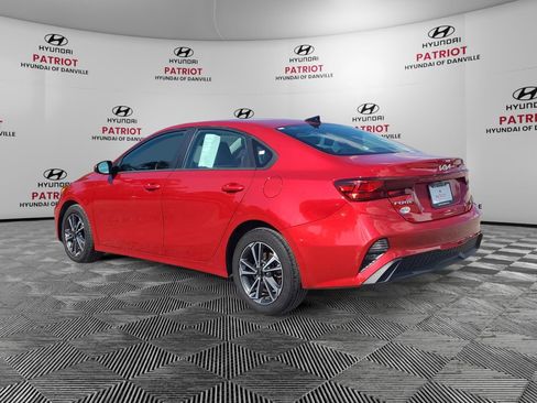 Used 2024 Kia Forte LXS FWD image 5