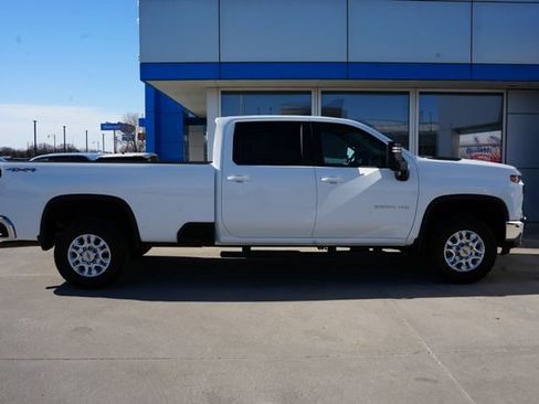 Used 2022 Chevrolet Silverado 3500 LT w/ Convenience Package image 32