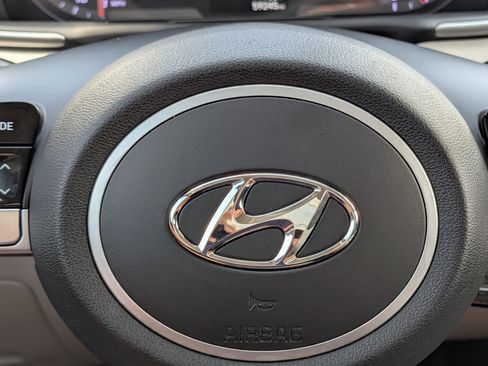 Used 2022 Hyundai Tucson SE FWD image 31