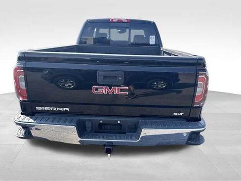 Used 2018 GMC Sierra 1500 SLT AWD/4WD image 18