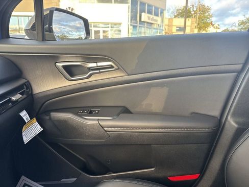 New 2026 Kia Sportage X-Line w/ X-Line Premium Package image 25