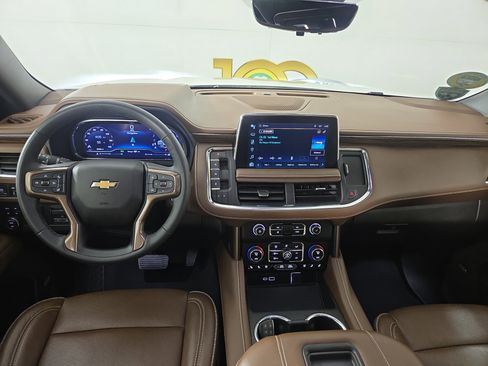 Certified 2023 Chevrolet Suburban High Country image 14