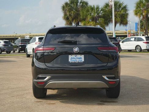 Used 2022 Buick Envision Essence w/ Safety Package FWD image 5