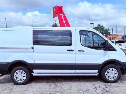 Used 2025 Ford Transit 250 Low Roof w/ Exterior Upgrade Package RWD image 9