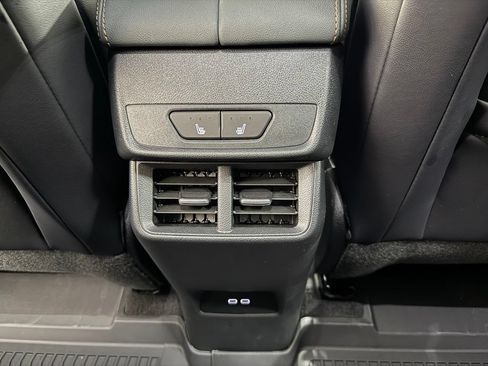 New 2026 GMC Terrain AT4 w/ Convenience Package III AWD/4WD image 23