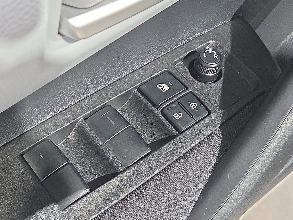Certified 2026 Toyota Corolla SE FWD image 18