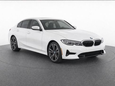 Used 2022 BMW 330i Sedan w/ Premium Package 2 RWD image 28
