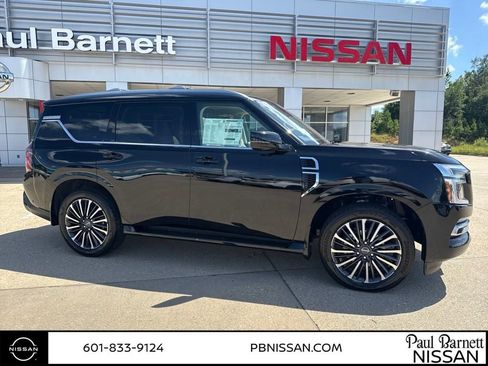 New 2025 Nissan Armada Platinum Reserve image 3