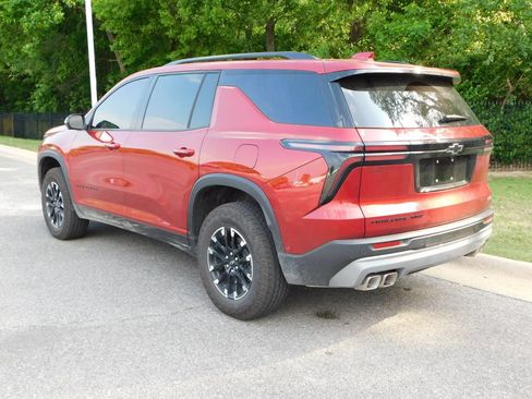 Certified 2026 Chevrolet Traverse Z71 w/ Enhanced Driving Package AWD/4WD image 10