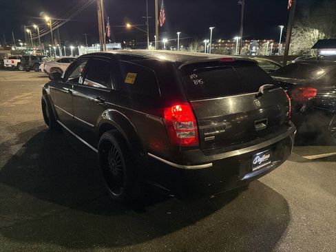 Used 2006 Dodge Magnum R/T w/ Protection Group image 2