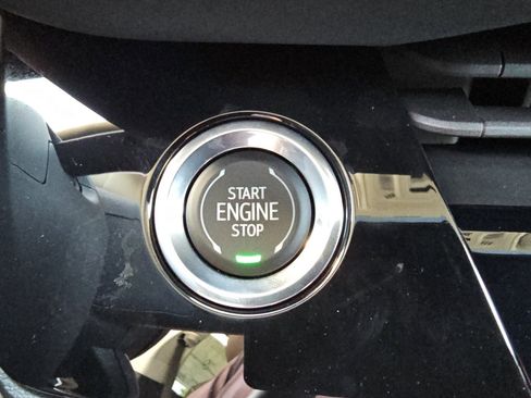 Used 2025 Buick Envision Sport Touring AWD/4WD image 30