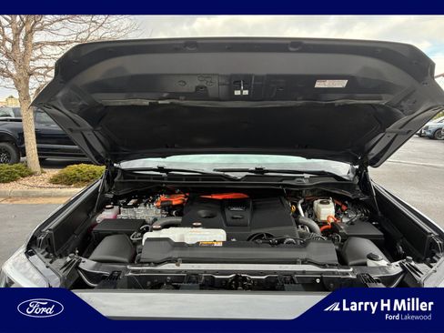 Used 2024 Toyota Sequoia Capstone image 21