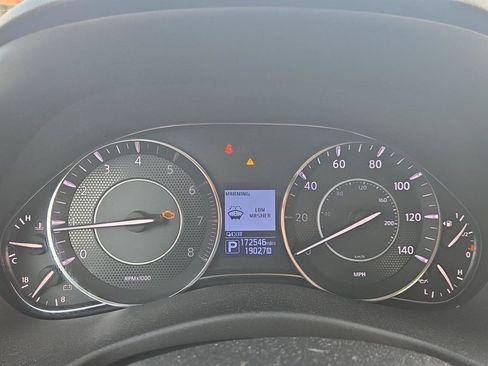 Used 2017 Nissan Armada SV AWD/4WD image 18