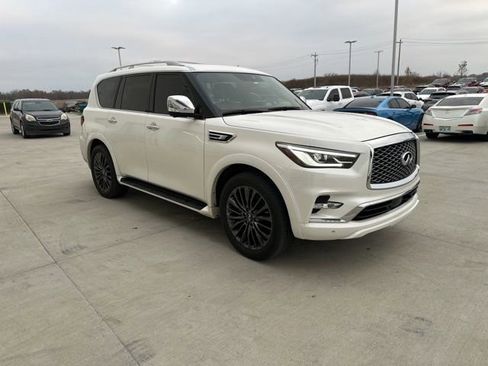 Used 2022 INFINITI QX80 Sensory w/ All-Season Package image 1