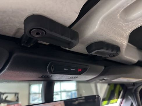 Used 2021 Jeep Gladiator Overland w/ Popular Equipment Package image 47