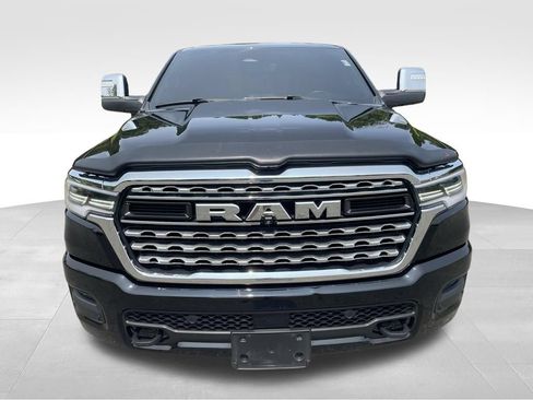 Used 2025 RAM 1500 Limited AWD/4WD image 19