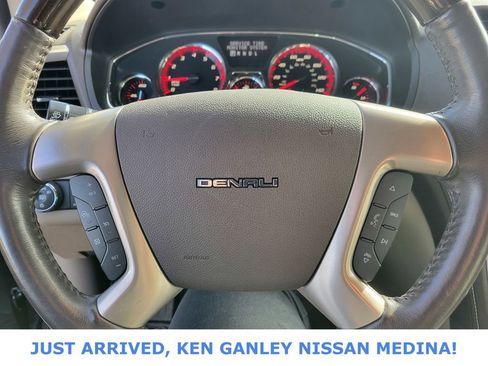 Used 2016 GMC Acadia Denali image 12