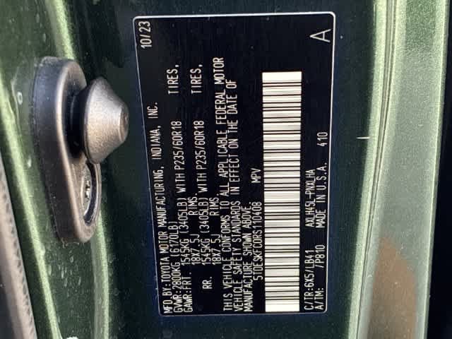 Used 2024 Toyota Sienna Platinum AWD/4WD image 39