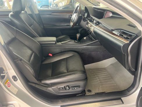 Used 2014 Lexus ES 350 image 27