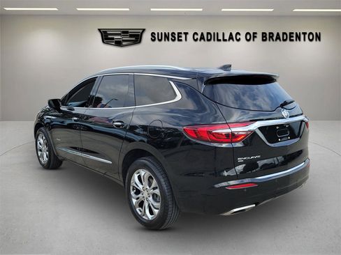 Used 2021 Buick Enclave Avenir w/ Avenir Technology Package image 6