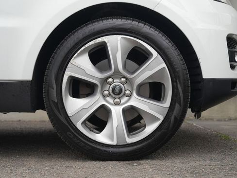 Used 2015 Land Rover Range Rover Sport HSE AWD/4WD image 10