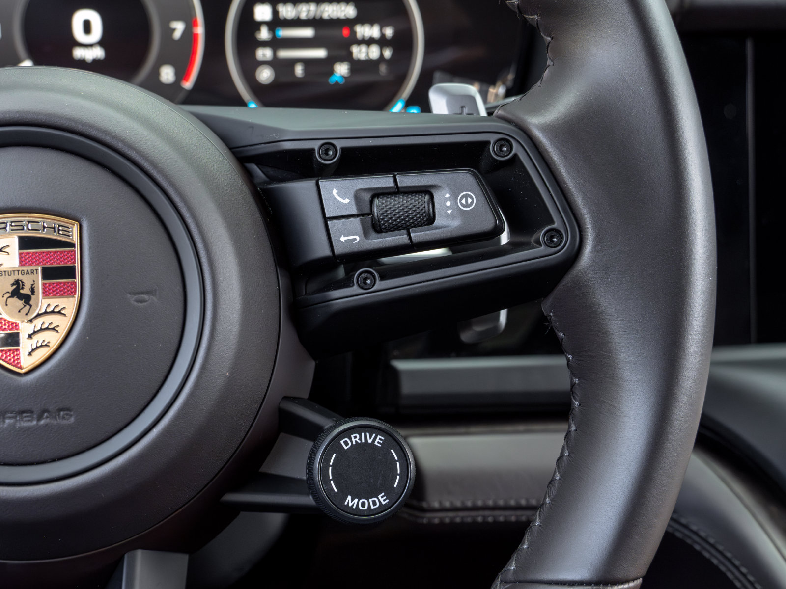 Certified 2024 Porsche Panamera image 31