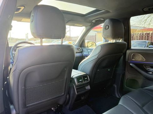 Used 2022 Mercedes-Benz GLE 350 GLE 350 4matic Sport Utility 4 w/ Premium Package image 17