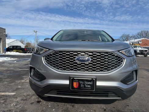Used 2024 Ford Edge SEL image 8