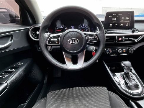 Used 2020 Kia Forte LXS image 6