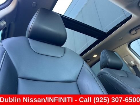 Used 2025 Nissan Murano SL w/ Cargo Package AWD/4WD image 20
