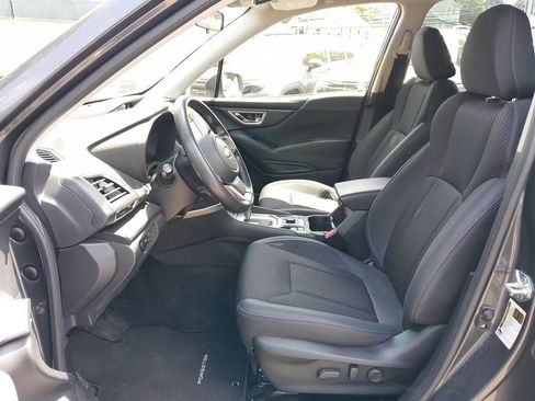 Used 2023 Subaru Forester Premium AWD/4WD image 14