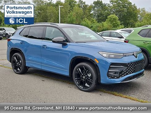 New 2025 Volkswagen Tiguan SE R-Line image 1