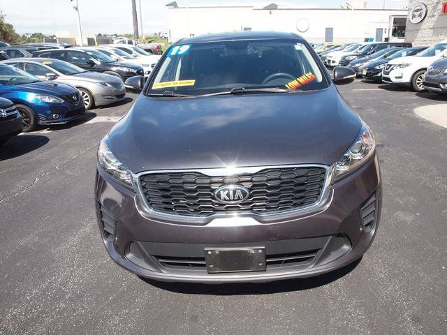 Used 2019 Kia Sorento AWD V6 image 4