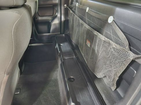 Used 2020 Toyota Tacoma SR RWD image 48