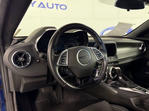 Used 2022 Chevrolet Camaro LT w/ RS Package image 17