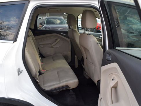 Used 2017 Ford Escape SE image 31