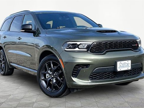 Used 2026 Dodge Durango GT image 12