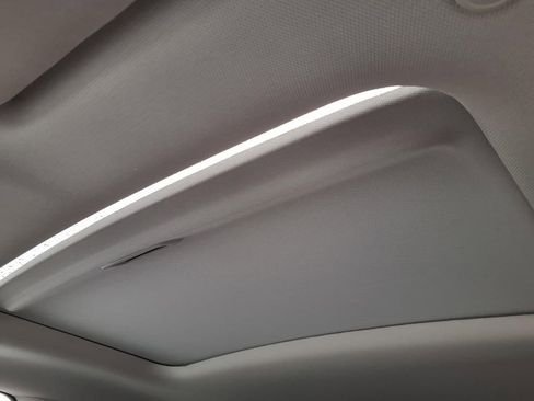 New 2026 Honda HR-V EX-L image 24