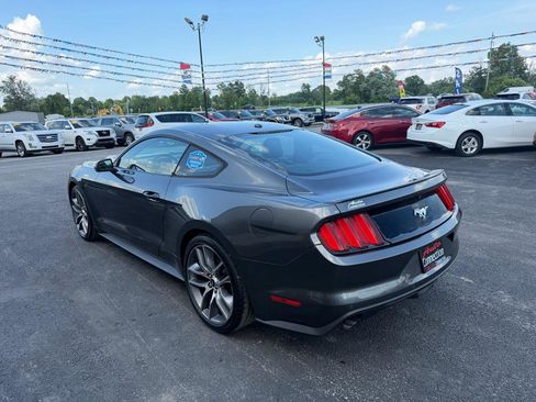 Used 2016 Ford Mustang Premium RWD image 6