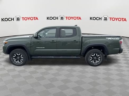 Used 2021 Toyota Tacoma TRD Off-Road image 4