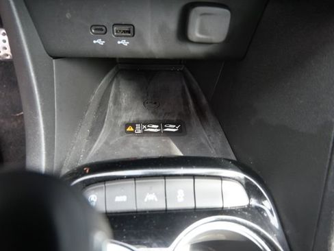 Used 2024 Buick Encore GX Avenir w/ Avenir Technology Package image 19